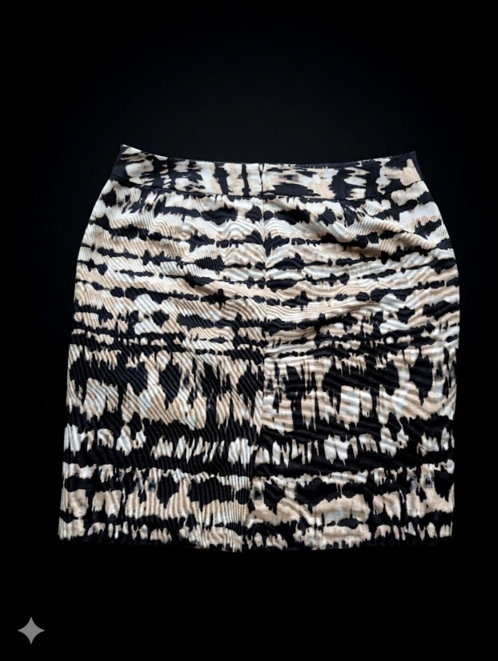 Ann Taylor Black and Cream Abstract Ribbed Pencil Skirt